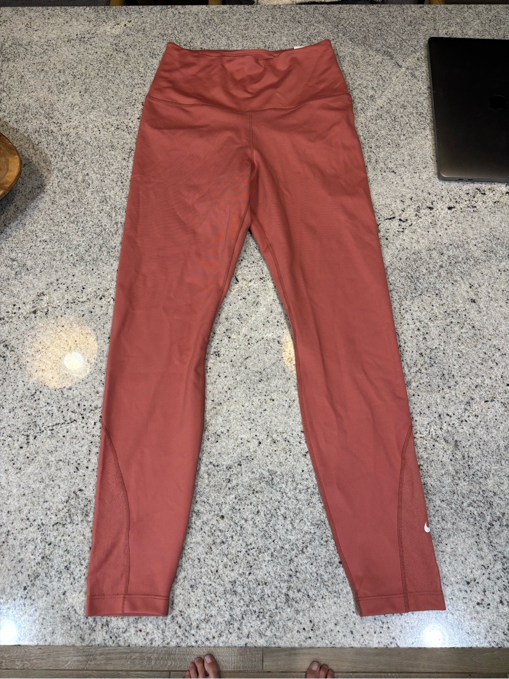 MSRP $55 | Nike One Dri-Fit Size Small (S) Leggings Canyon Pink | DV9020-638
